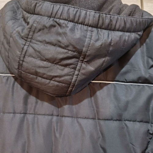 La gear unisex winter jacket used, black with reflective strips