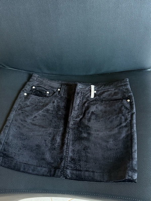 Mini skirt Gant black like new, size M 38 10