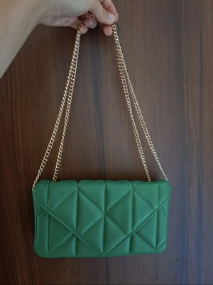 Shoulder bag H&M green, like new, leatherette