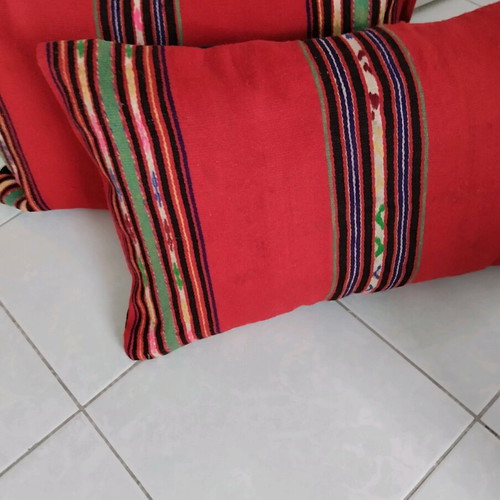 Woven pillowcases like new, 60x35 cm, traditional design