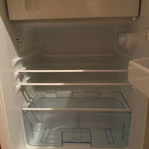 Beko mini fridge 114lt