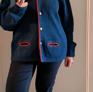 Vintage μαλλινη ζακέτα  Laura Ashley