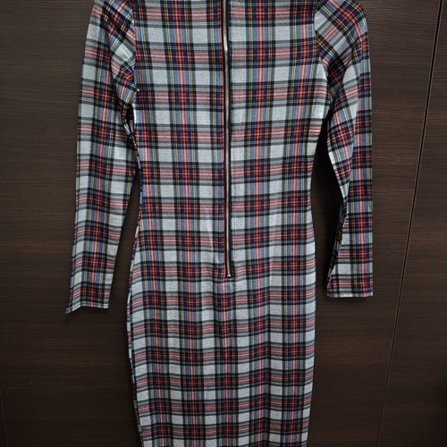 Glamorous plaid long-sleeve midi dress, elastic, size XS