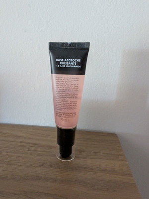 Elf primer like new