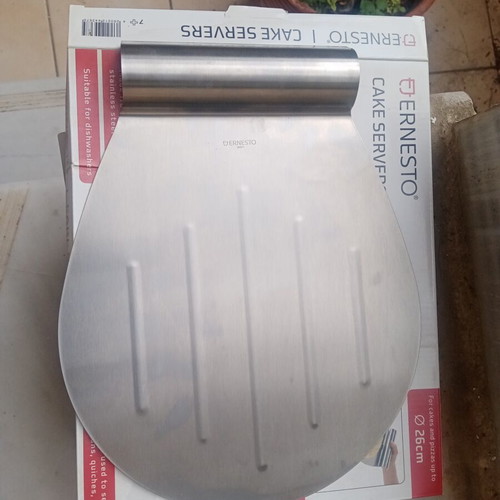 Ernesto Cake Servers stainless steel, new
