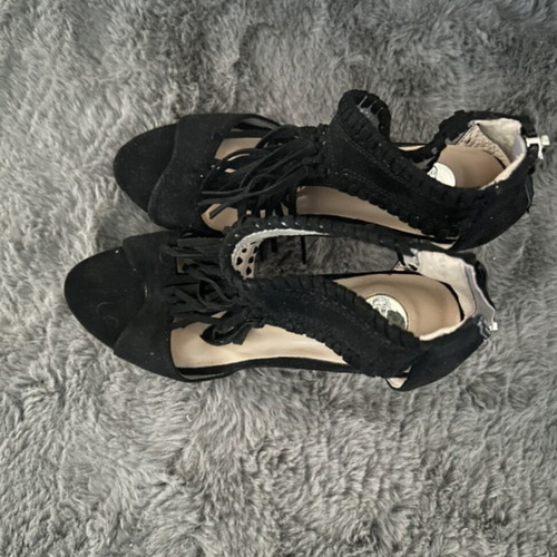 High Heels used, black platform sandals with fringes and zipper, size 38