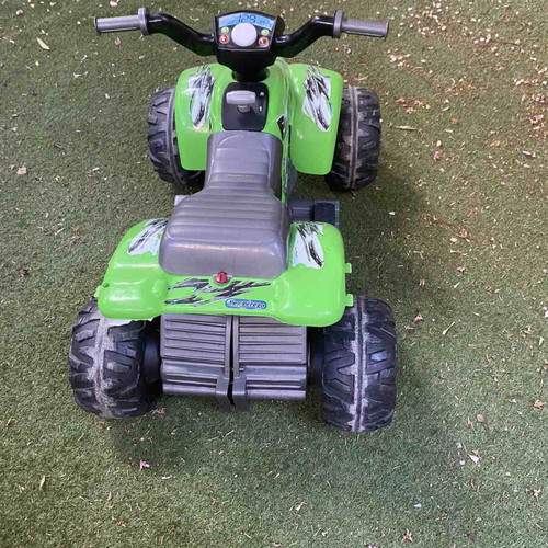 Corral Bearcat Peg-Perego electric quad like new