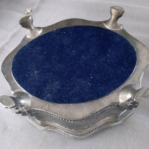Silver-plated jewelry box with velvet lining like new
