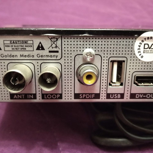 Golden Media Mania HD digital receiver used with remote control