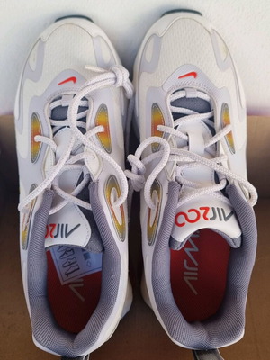 Nike Air Max 200 white new athletic shoes size 39
