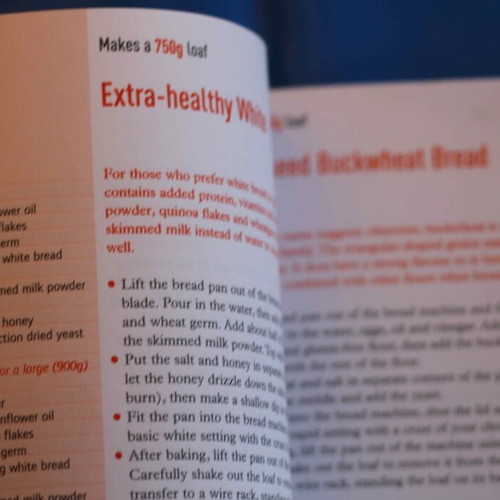 Brilliant Breadmaking in Your Bread Machine book used, English
