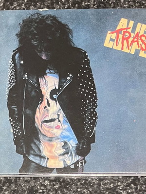 Alice Cooper Trash CD like new, metal