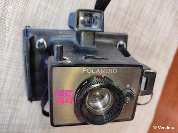  Polaroid  ee 44 LAND CAMERA