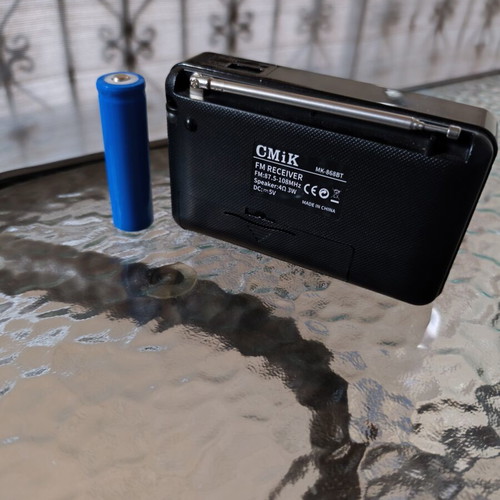 CMiK Radio with Rechargeable Battery and USB Charging