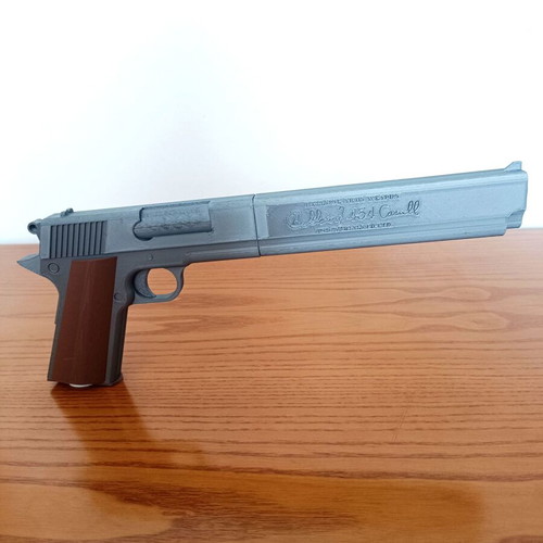 Hellsing Arms .454 Casull Replica of Alucard's pistol, new