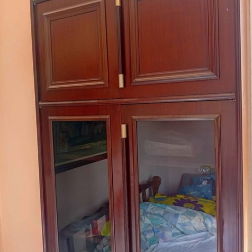 Single unit with drawer and cabinets used