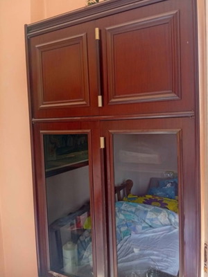 Single unit with drawer and cabinets used