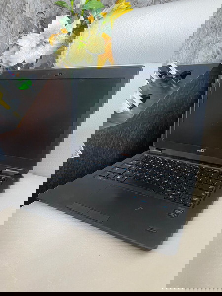 Dell Latitude E7250 12,3” ( i5-5300u CPU/8GB/128 SSD)