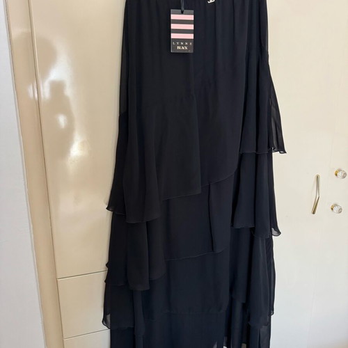 Lynne maxi φούστα με βολάν καινούργια, μέγεθος 36, μαύρη