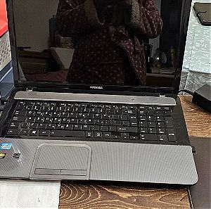 Toshiba laptop 17 ιντσών και σταθερός υπολογιστής ανακατασκευασμενος