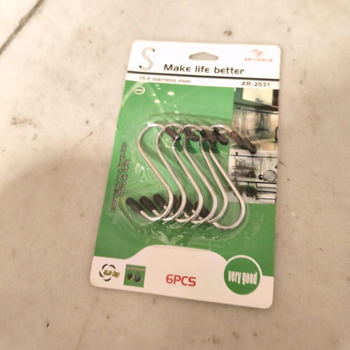 Set of 6 metal hooks 5cm new