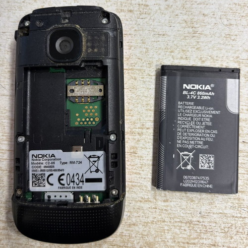Nokia C2-05 used, red, with memory card and headphones