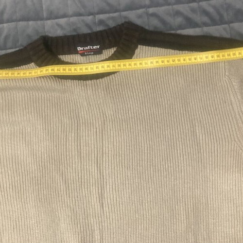 Men's Acrylic Sweater x-large like new, beige and brown