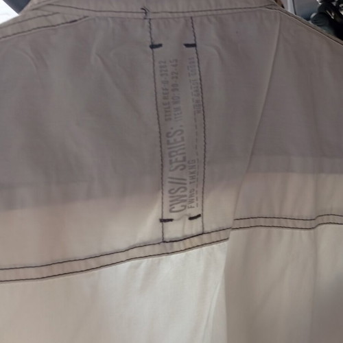 Cedar Wood State shirt like new, white, size L