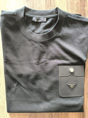 T-shirt Prada Milano Italy σαν καινούργιο, μαύρο, XXL