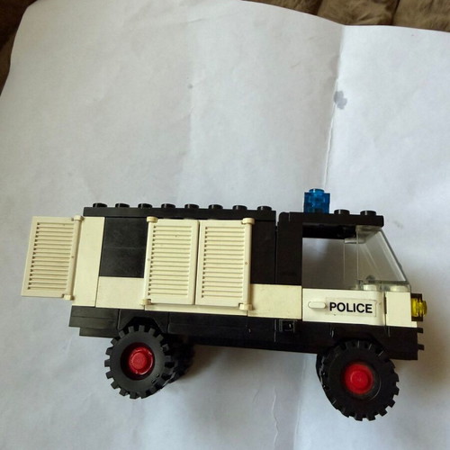 6681 LEGO Legoland Town Police Van classic vintage set