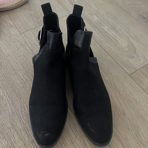 Zara ankle boots like new, size 40, black