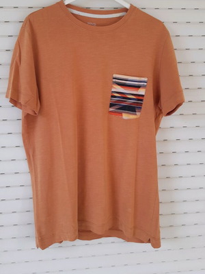 Mango men's tshirt size M like new, orange