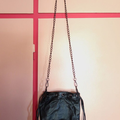 Attrattivo leather pouch like new, black, shoulder bag