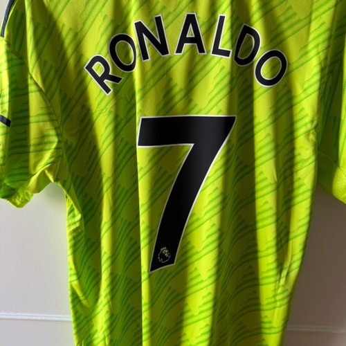Manchester United Ronaldo jersey new, authentic