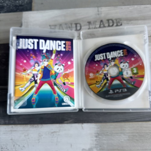 Just Dance 2014 and 2018 PS3 games like new with manuals