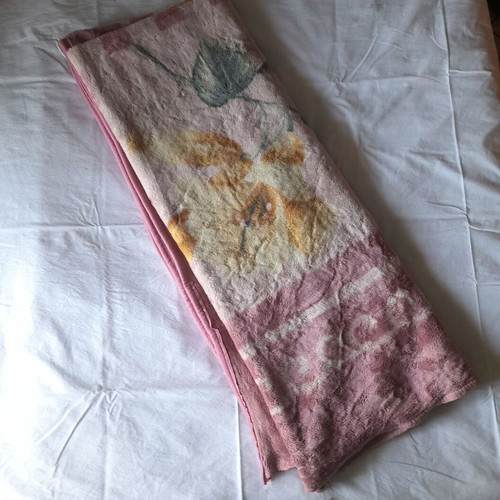 Double blanket used, warm, pink shades