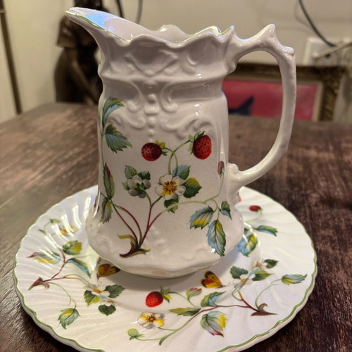 Old Foley England decorative set like new