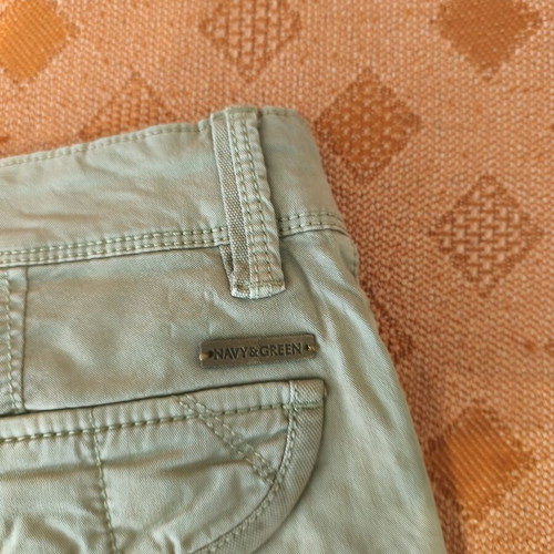 Navy & Green Cargo Bermuda shorts new, beige