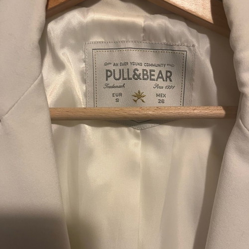 Pull n Bear ecru jacket used, size small