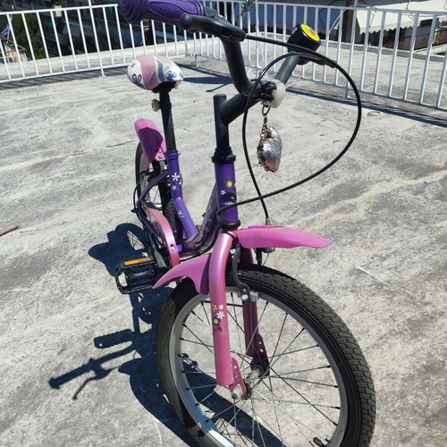 Style Mascot Kids Bicycle used, 16-18 inch wheels, purple and pink