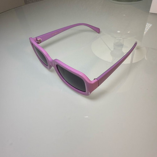 Sunglasses new, purple, no scratches