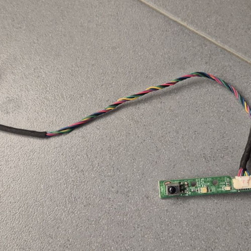 IR sensor board for Toshiba 32AV933G TV used