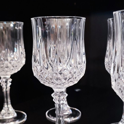 Cristal D'Arques Longchamp Wine Glasses set of 6 like new