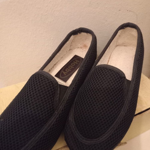 Canvas shoes size 37 new, black