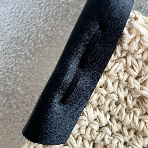 Raffia shoulder bag with leatherette handles new, black and beige