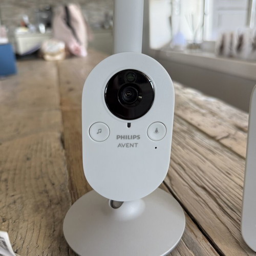 Philips Avent Baby Monitor like new with LCD screen