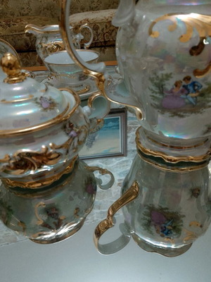 Vintage Wałbrzych Polish porcelain set with gold details like new