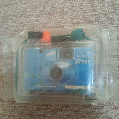 Samsung underwater single-use camera new