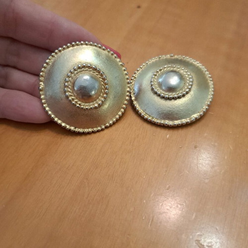 Vintage earrings used, large gold-colored