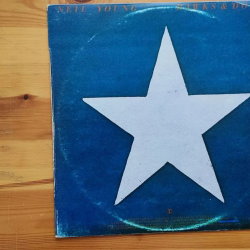 Neil Young Hawks & Doves vinyl used, country rock
